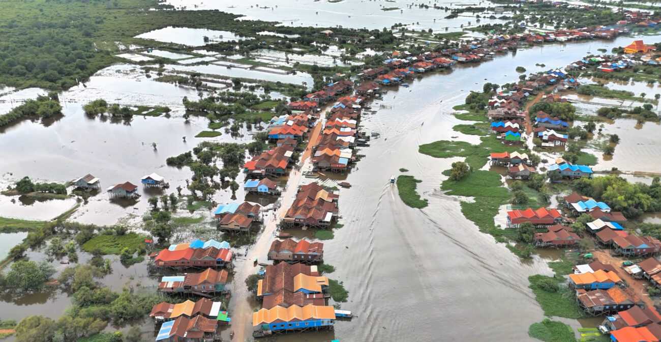 Kampong Khleang Floating Village